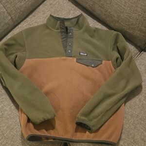Patagonia Synchilla Fleece in Olive Green